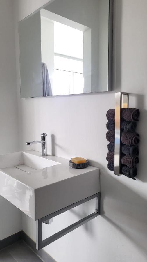 Apartman S Bazenem A Saunou Kadan Exterior photo